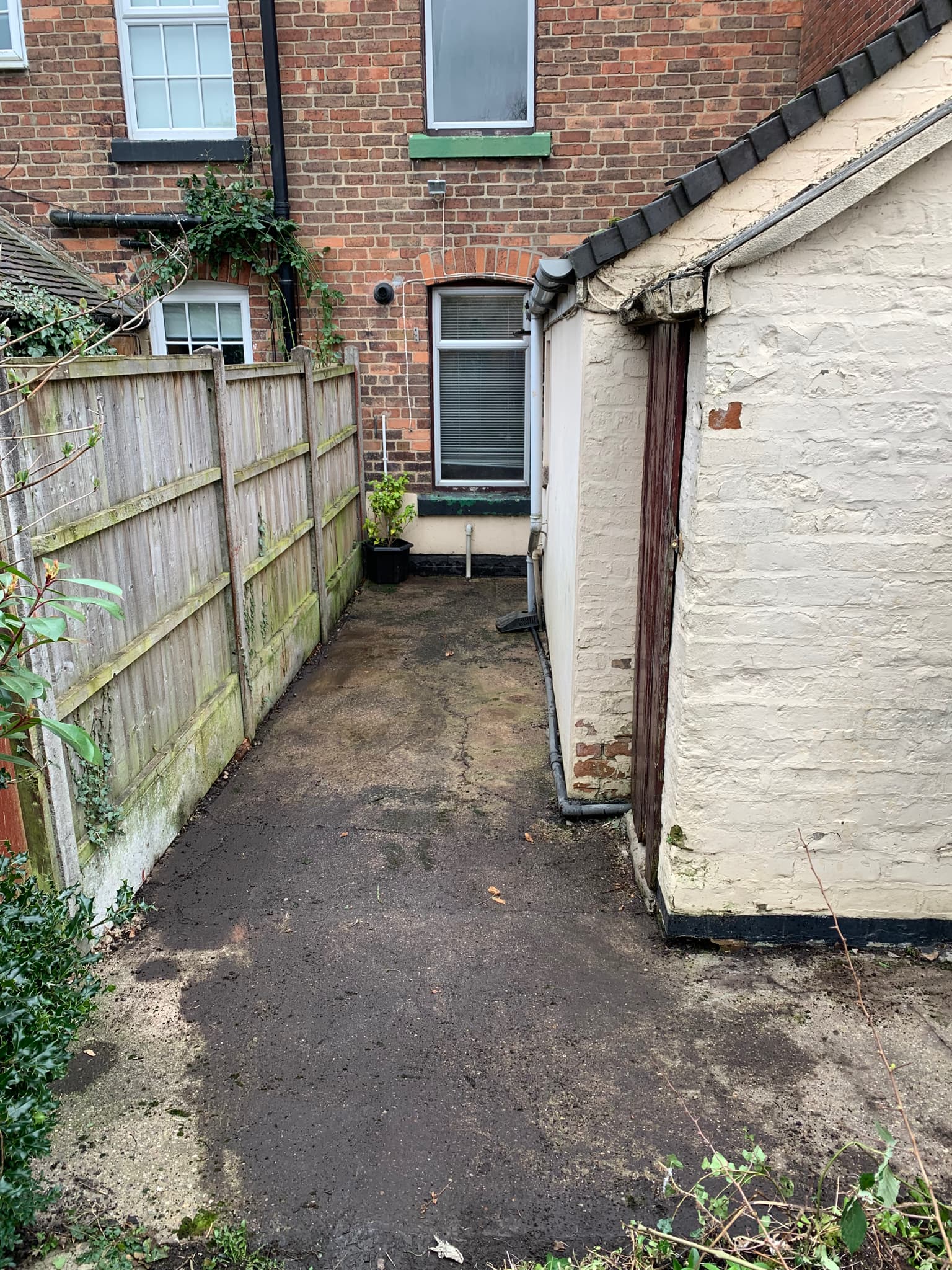 Derbyshire — side return before works