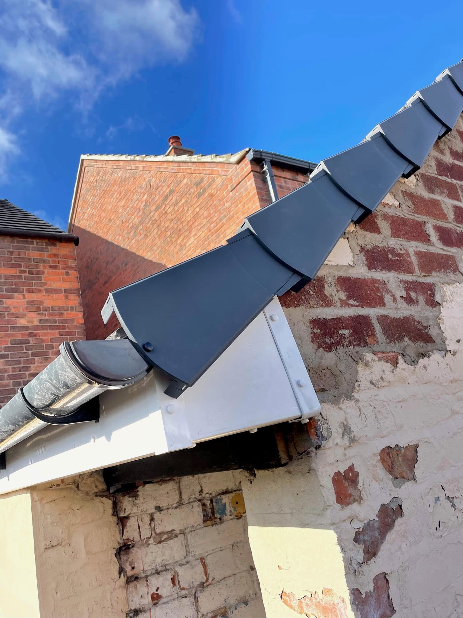 Derbyshire — RSJ installation during construction